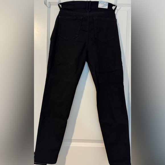 🛍️ any 5 items for $15 🛍️ Black Skinny Jeans curve appeal - Picture 4 of 4